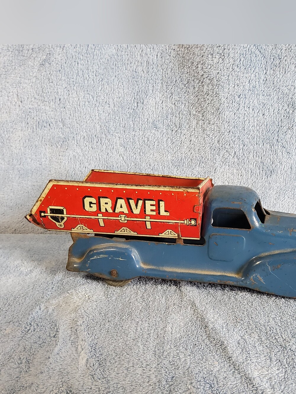 Vintage Marx Pressed Tin Sand And Gravel Dump Truck Wood Wheels **Missing One**